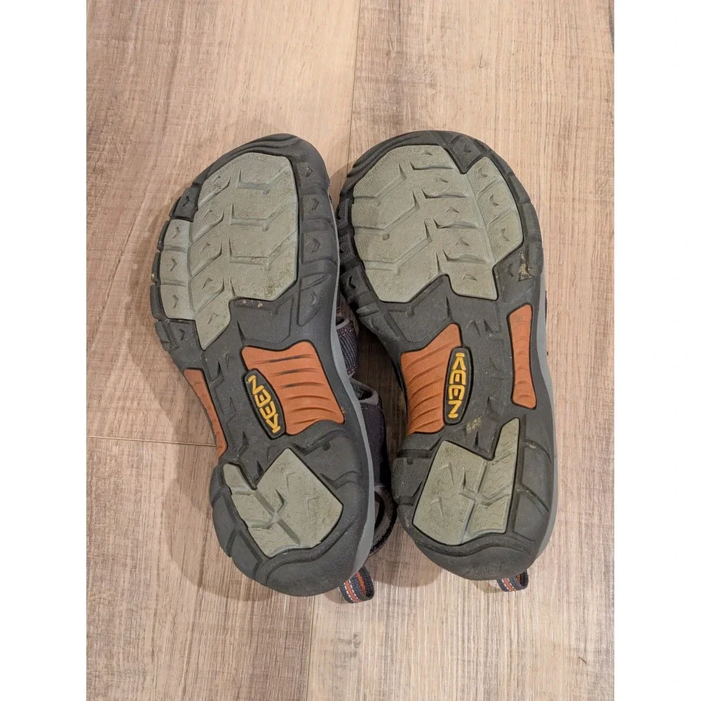 KEEN Newport H2 Waterproof Sandals Mens 8.5 Womans 10.5 Gray Orange Hike 1001931